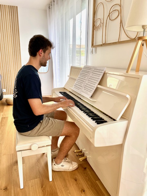piano de la professeure